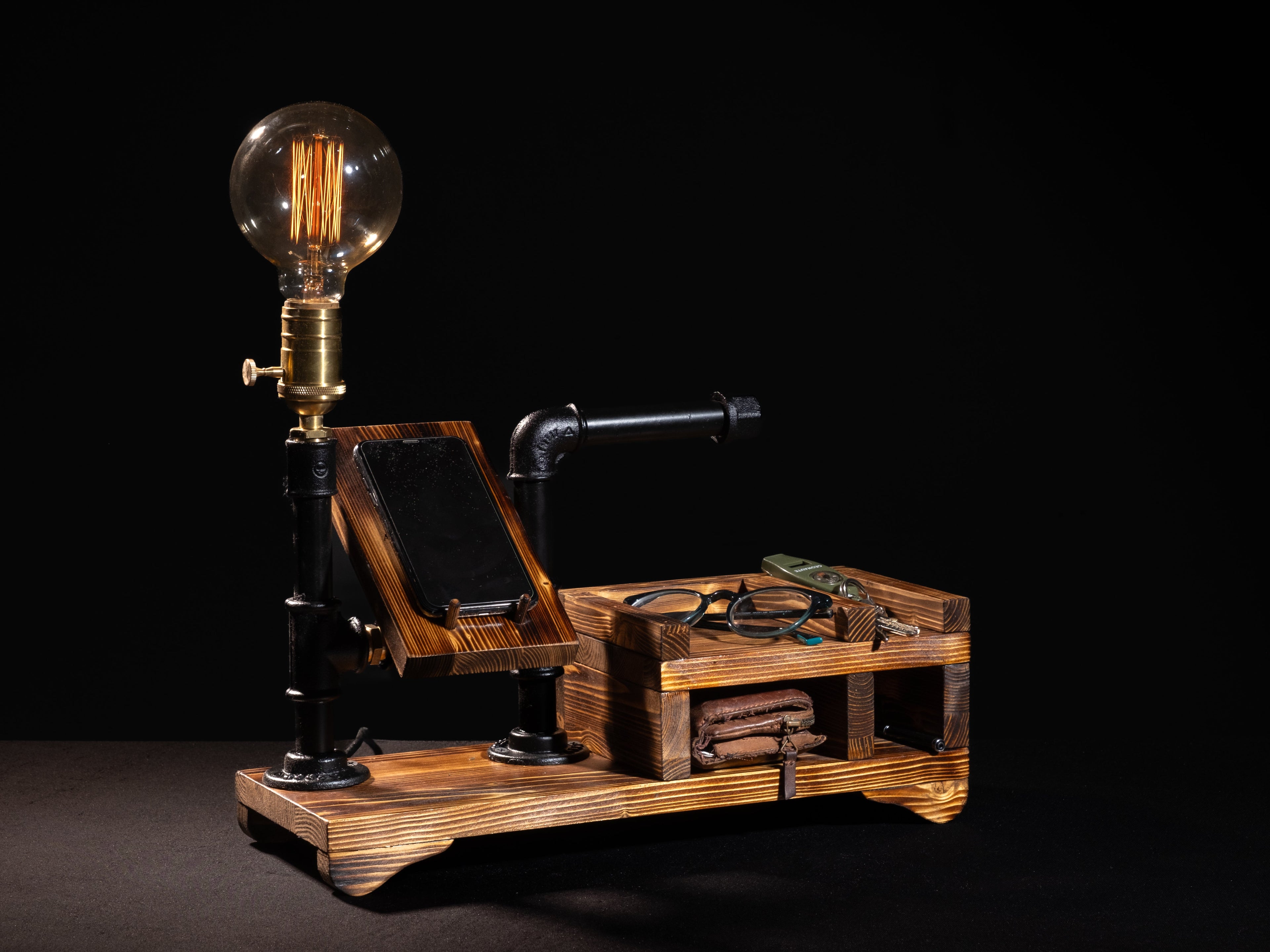 ADELE'S. Organizatör Gece Lambası