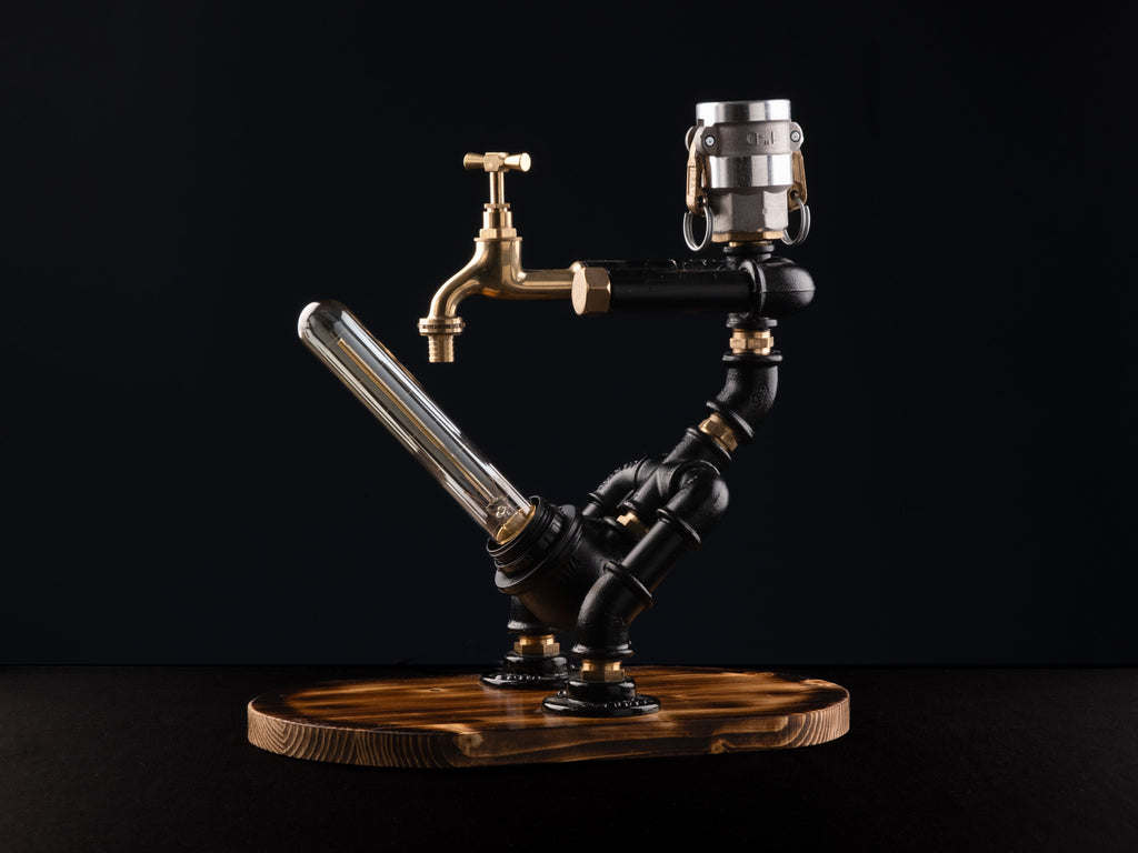 BEREKET TANRISI. Lampenser İçki Çeşmesi