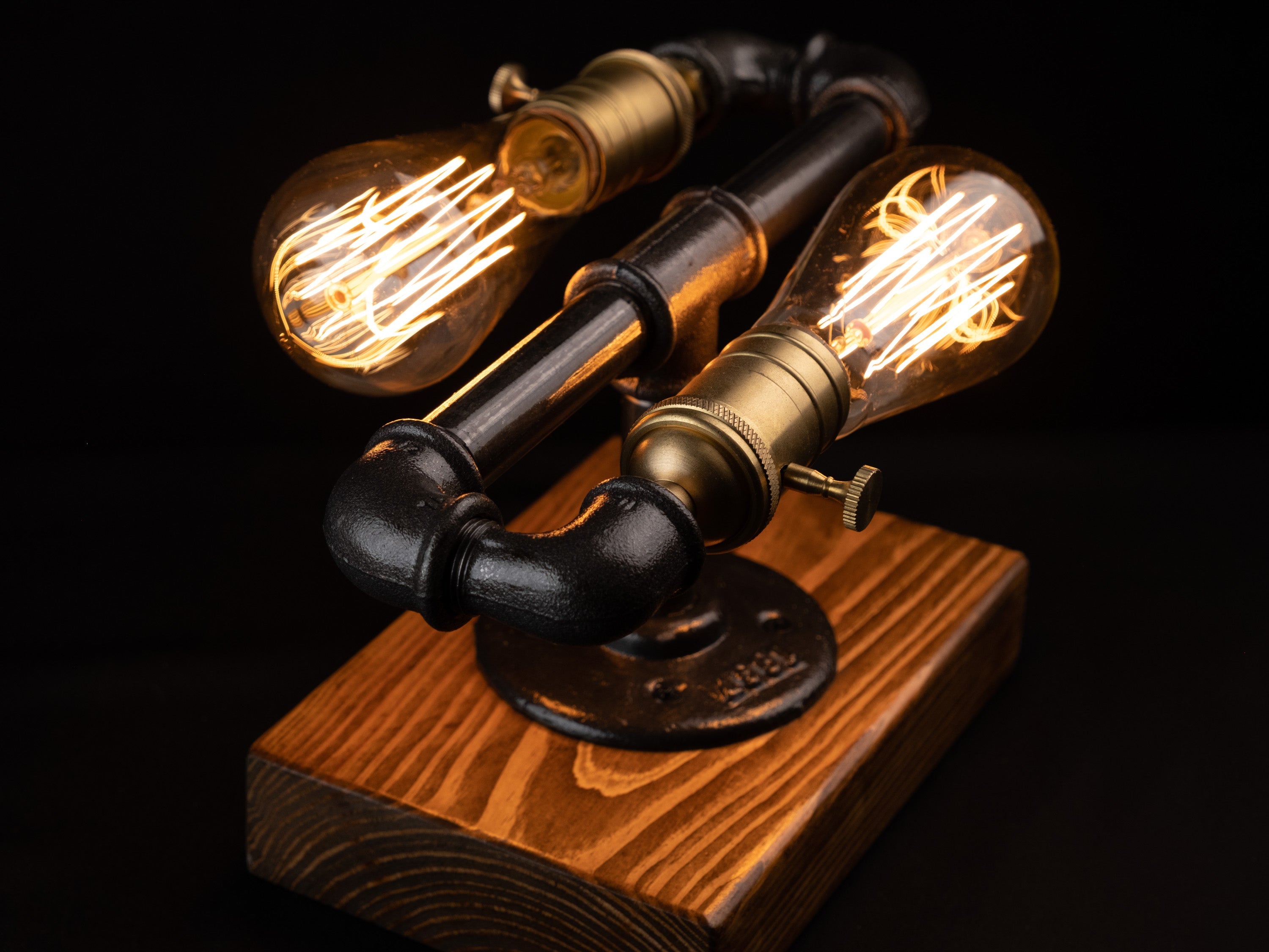 KIVRIM. Gece Lambası