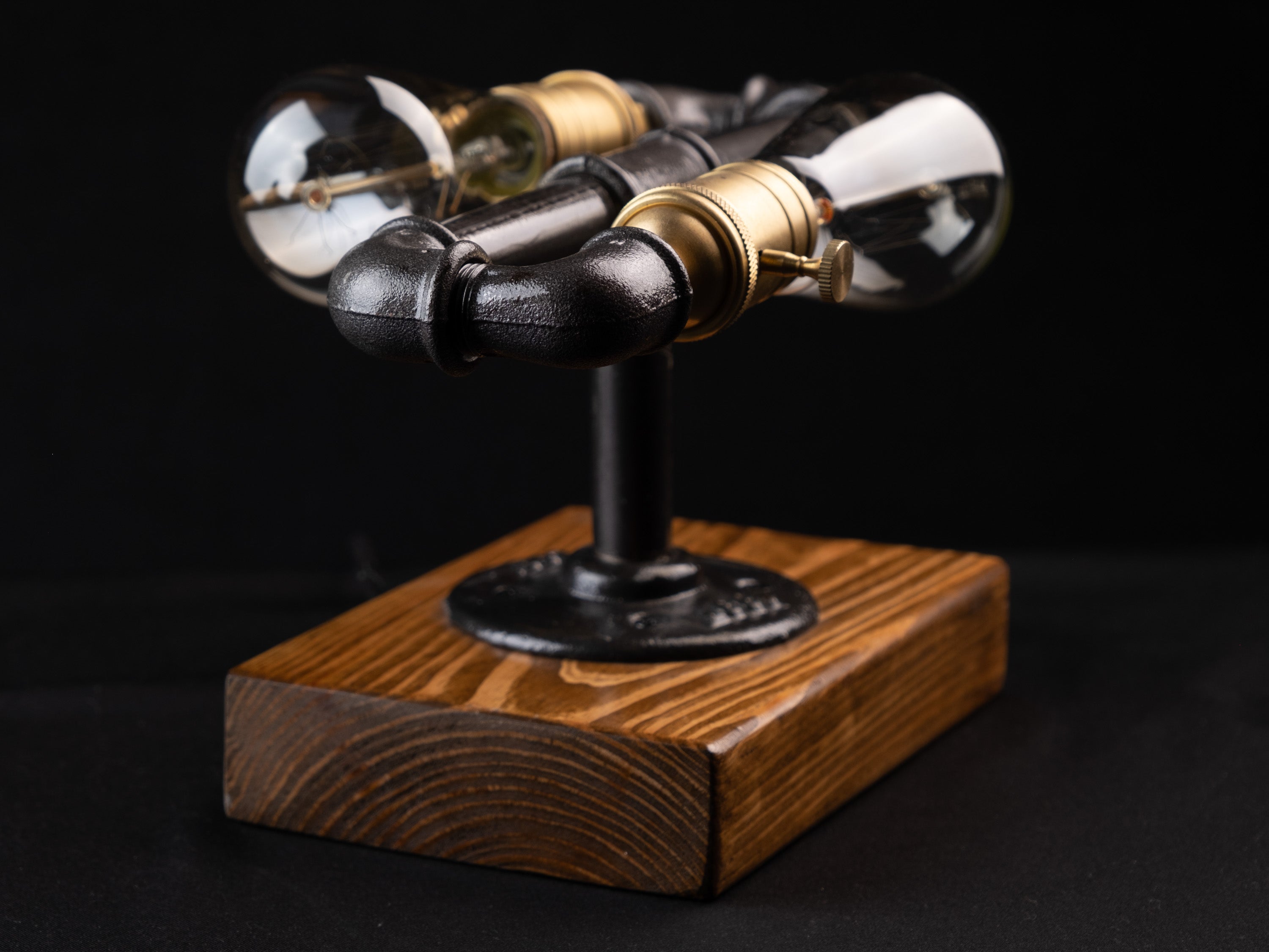 KIVRIM. Gece Lambası