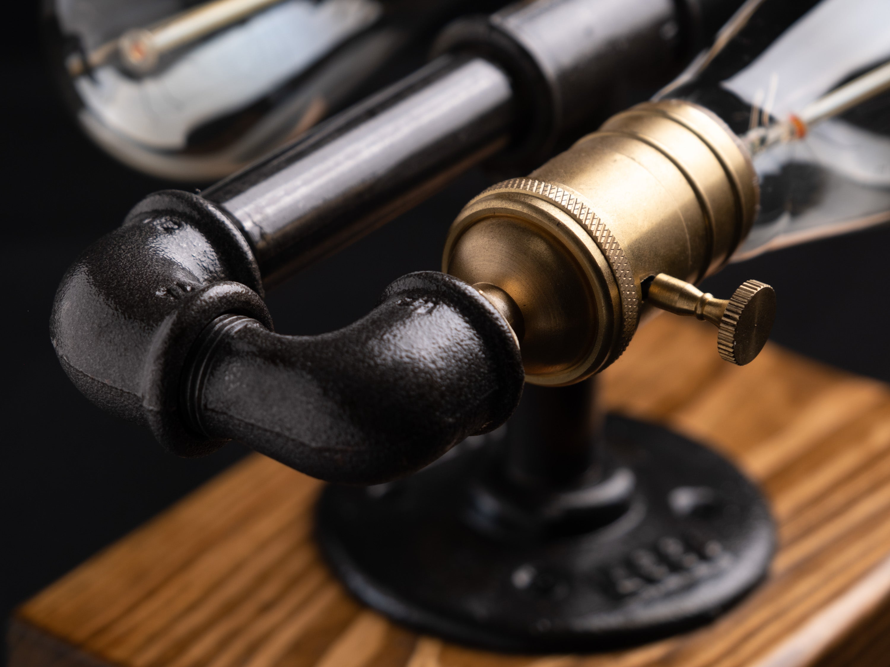 KIVRIM. Gece Lambası