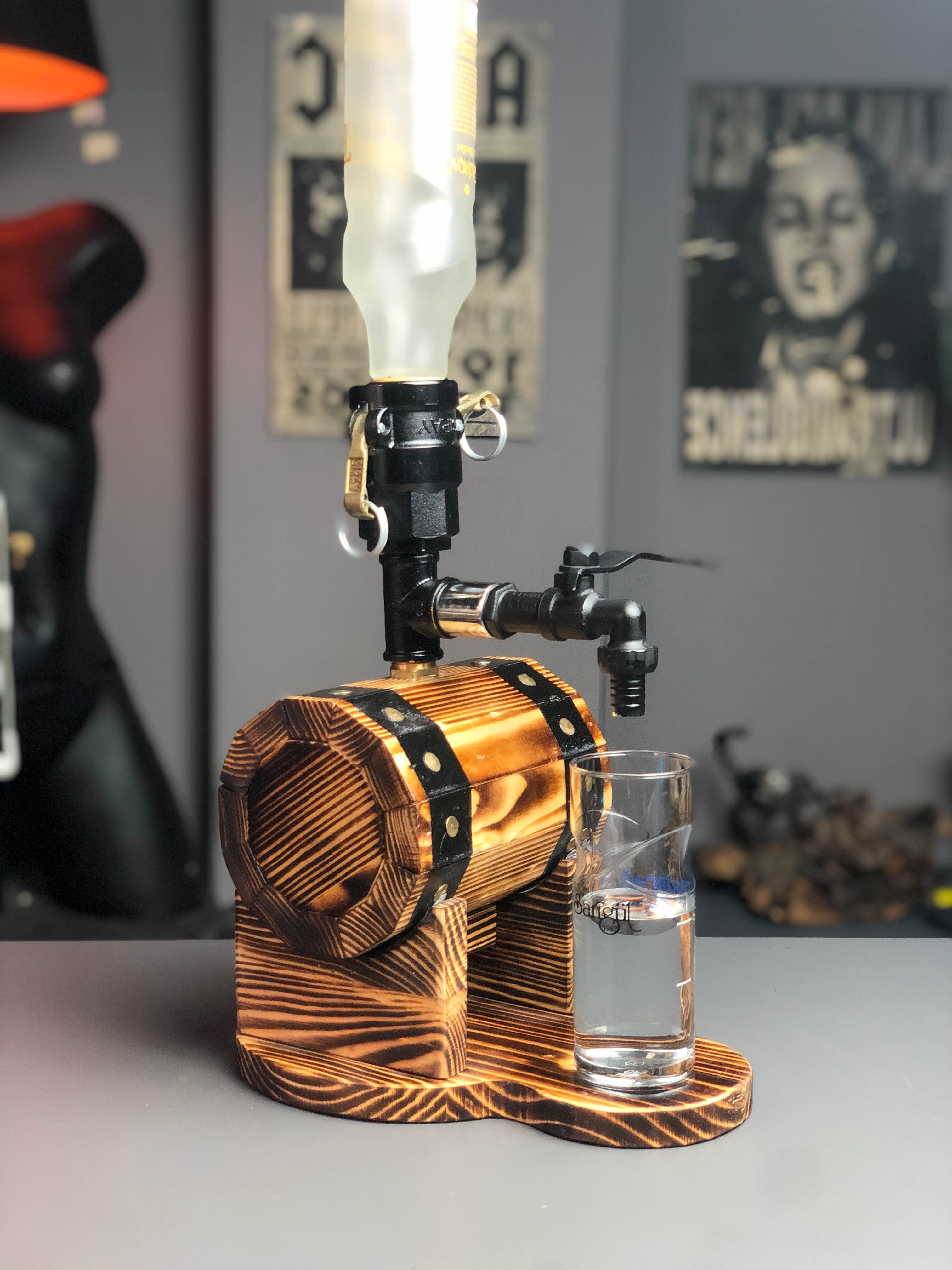 FIÇI. Kişiye Özel Ahşap İçki Çeşmesi