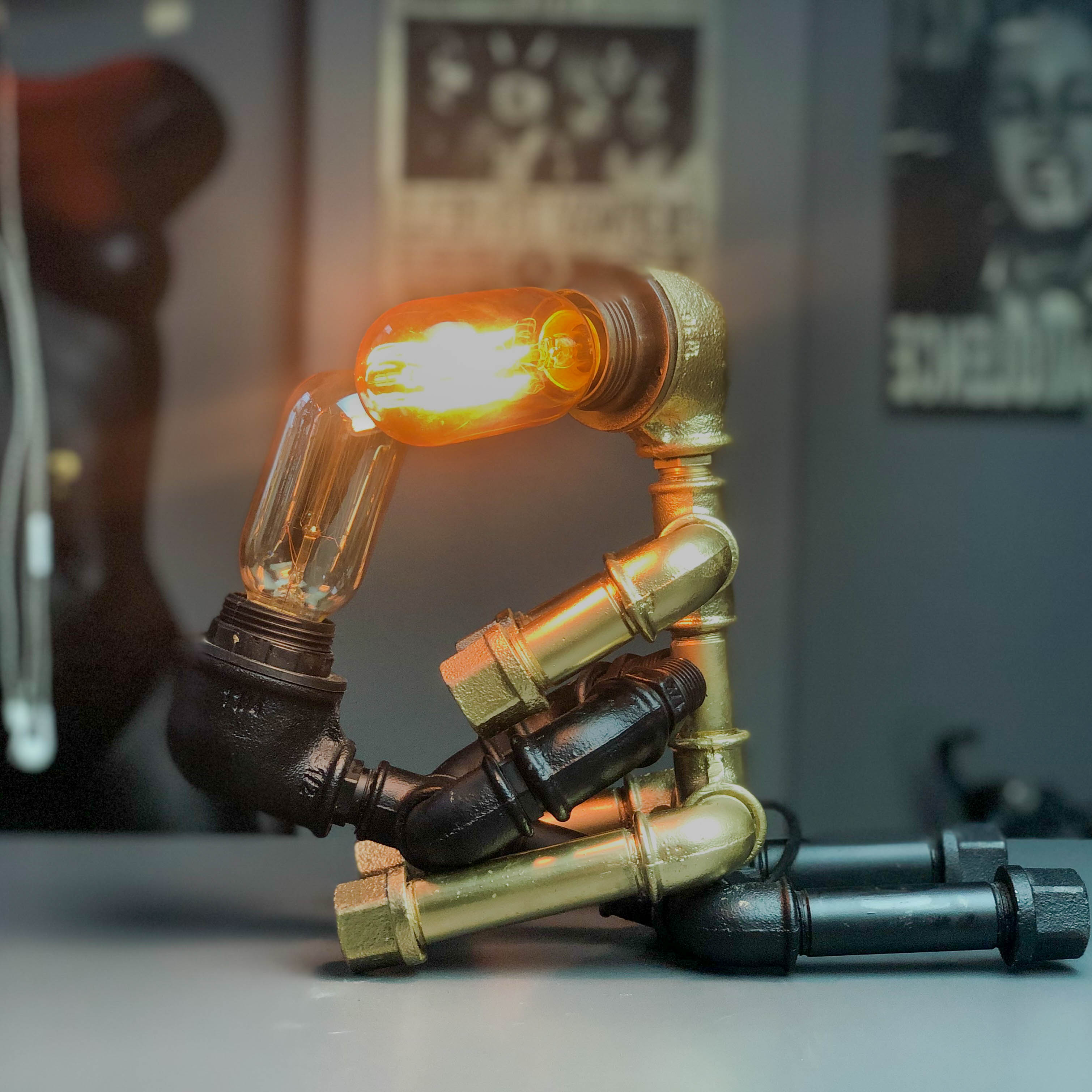 KOVBOY KIZ. Gece Lambası | Kama Sutra