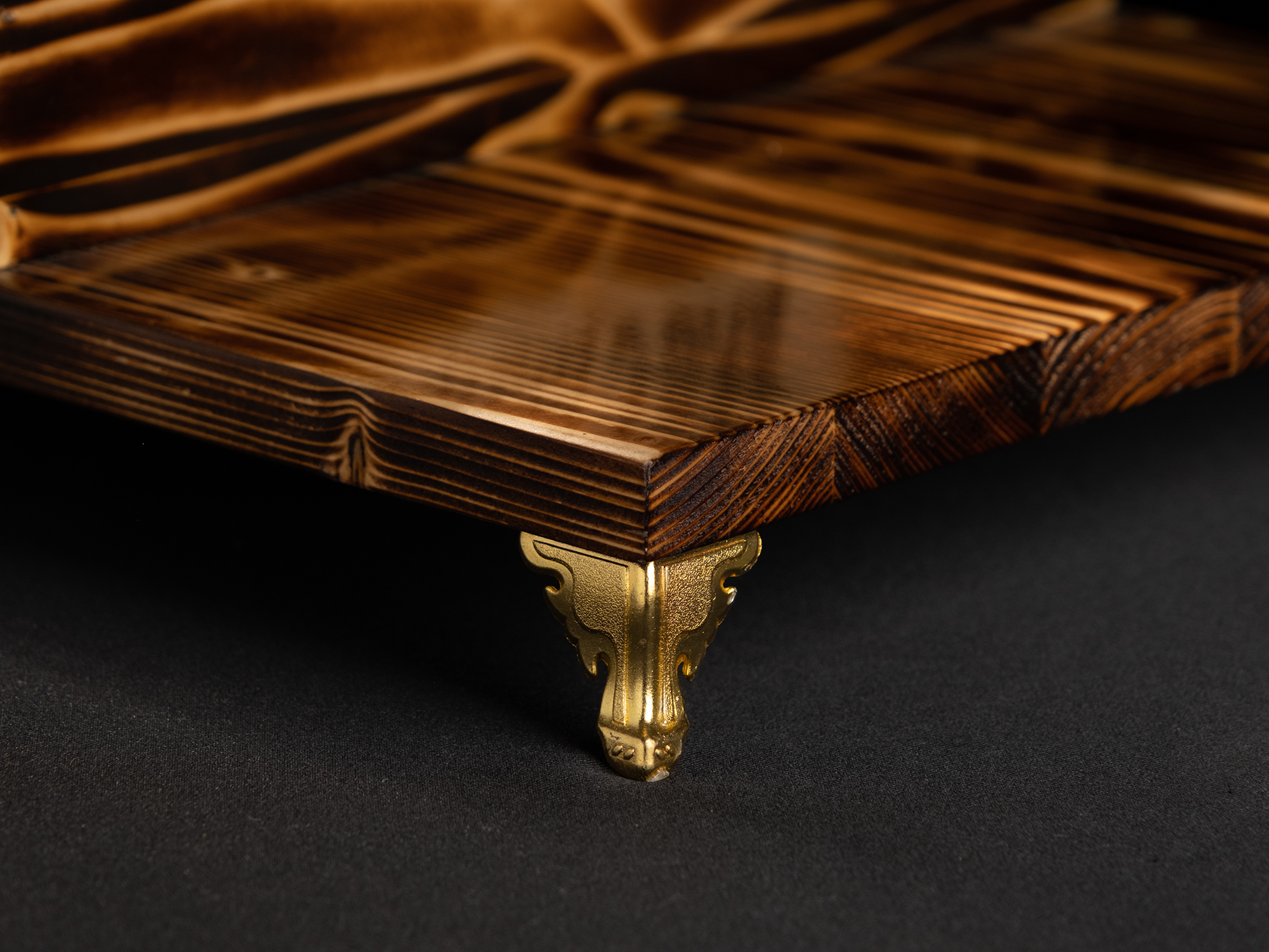 DEFİNE. Kişiye Özel Ahşap İçki Çeşmesi