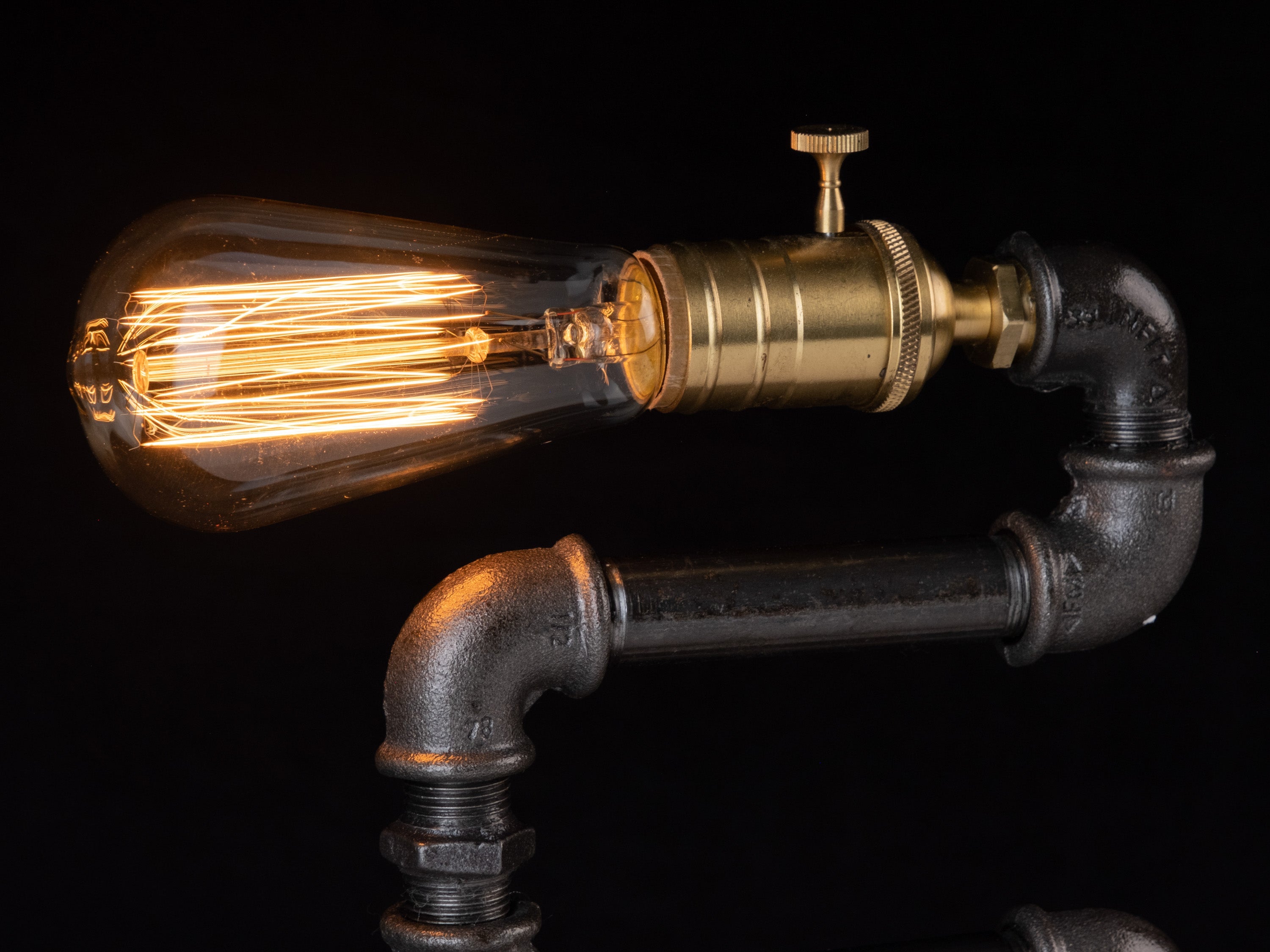 YILAN. Gece Lambası