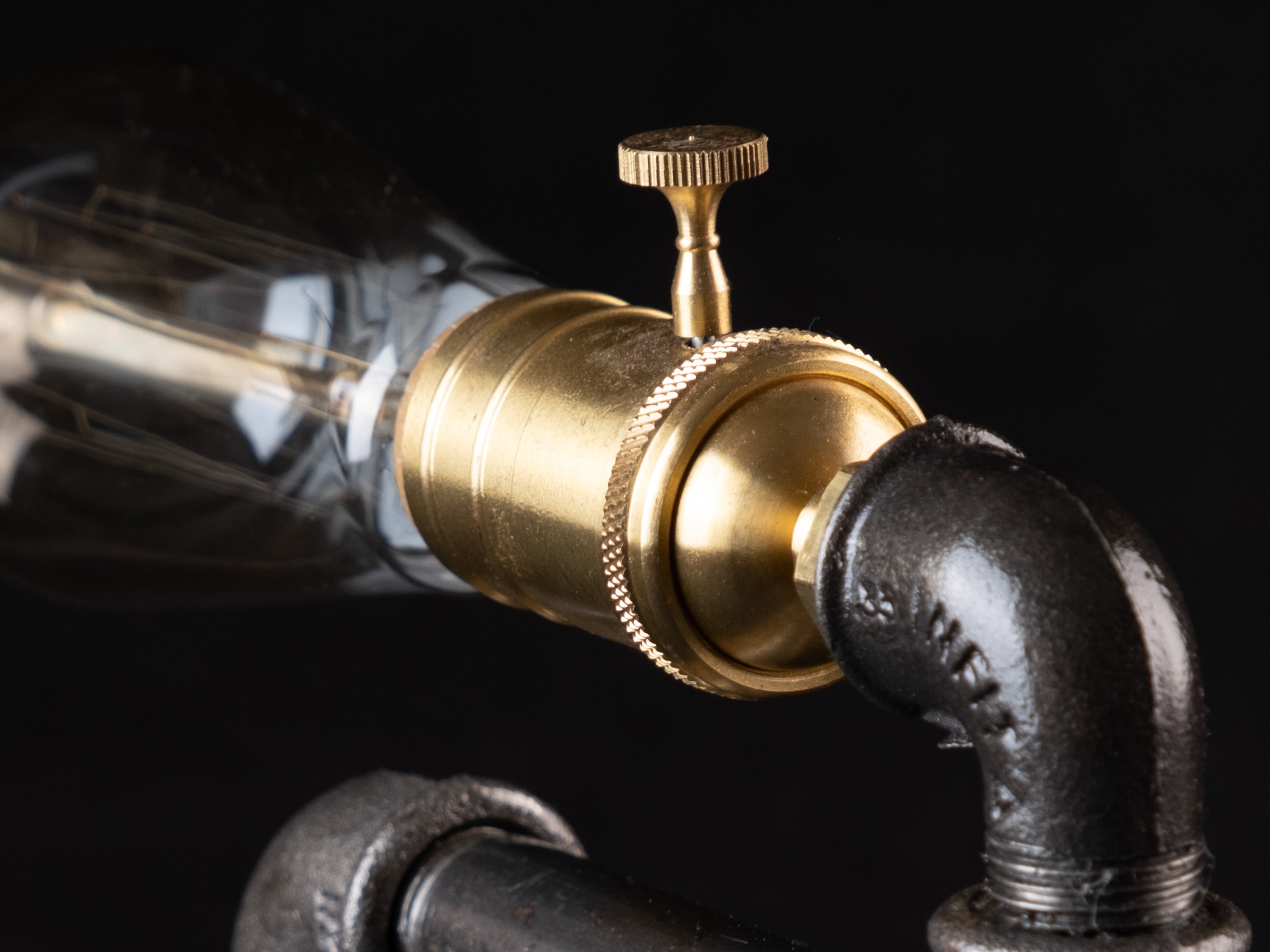 YILAN. Gece Lambası