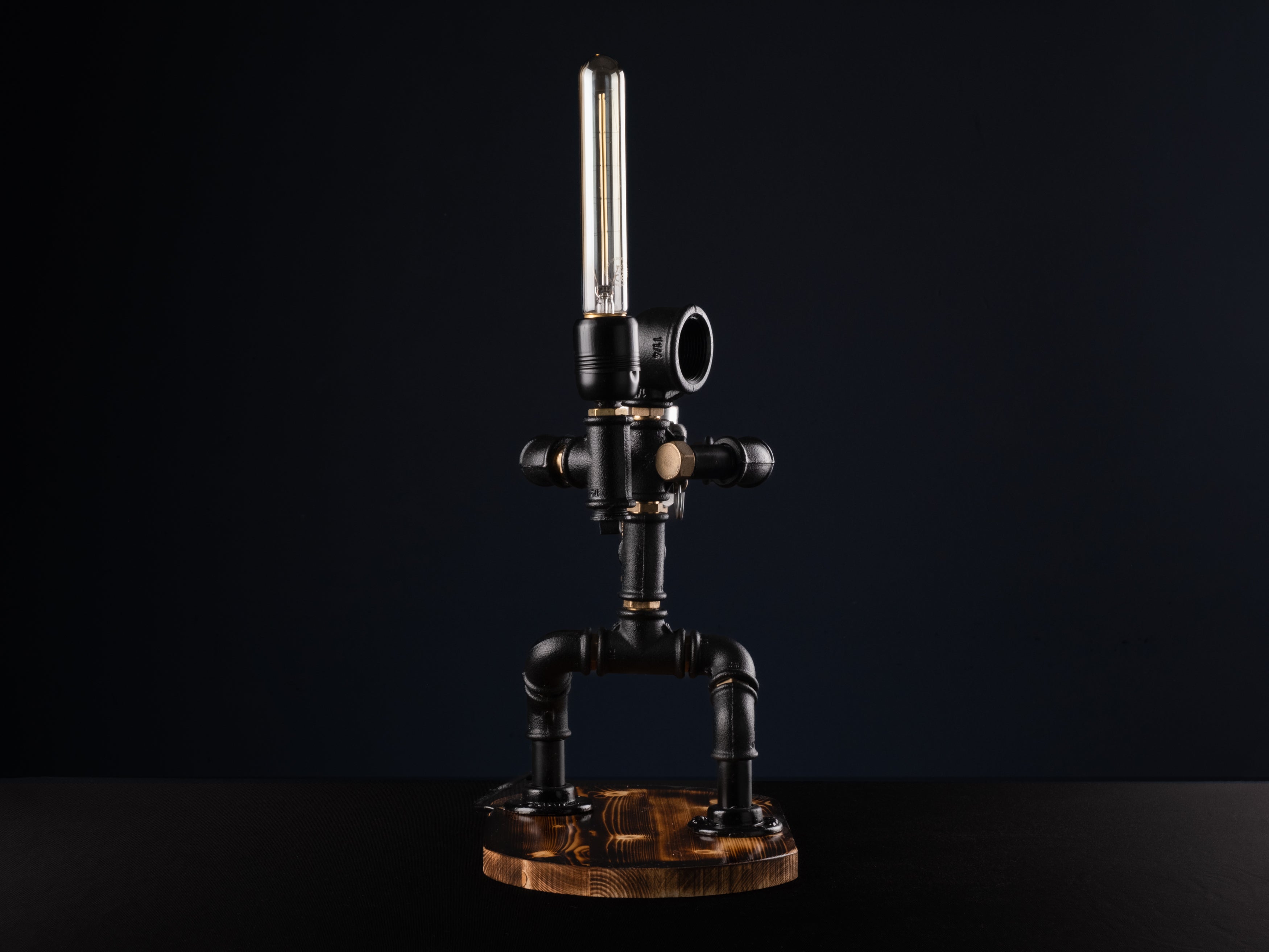 ŞÖVALYE. Lampenser İçki Çeşmesi