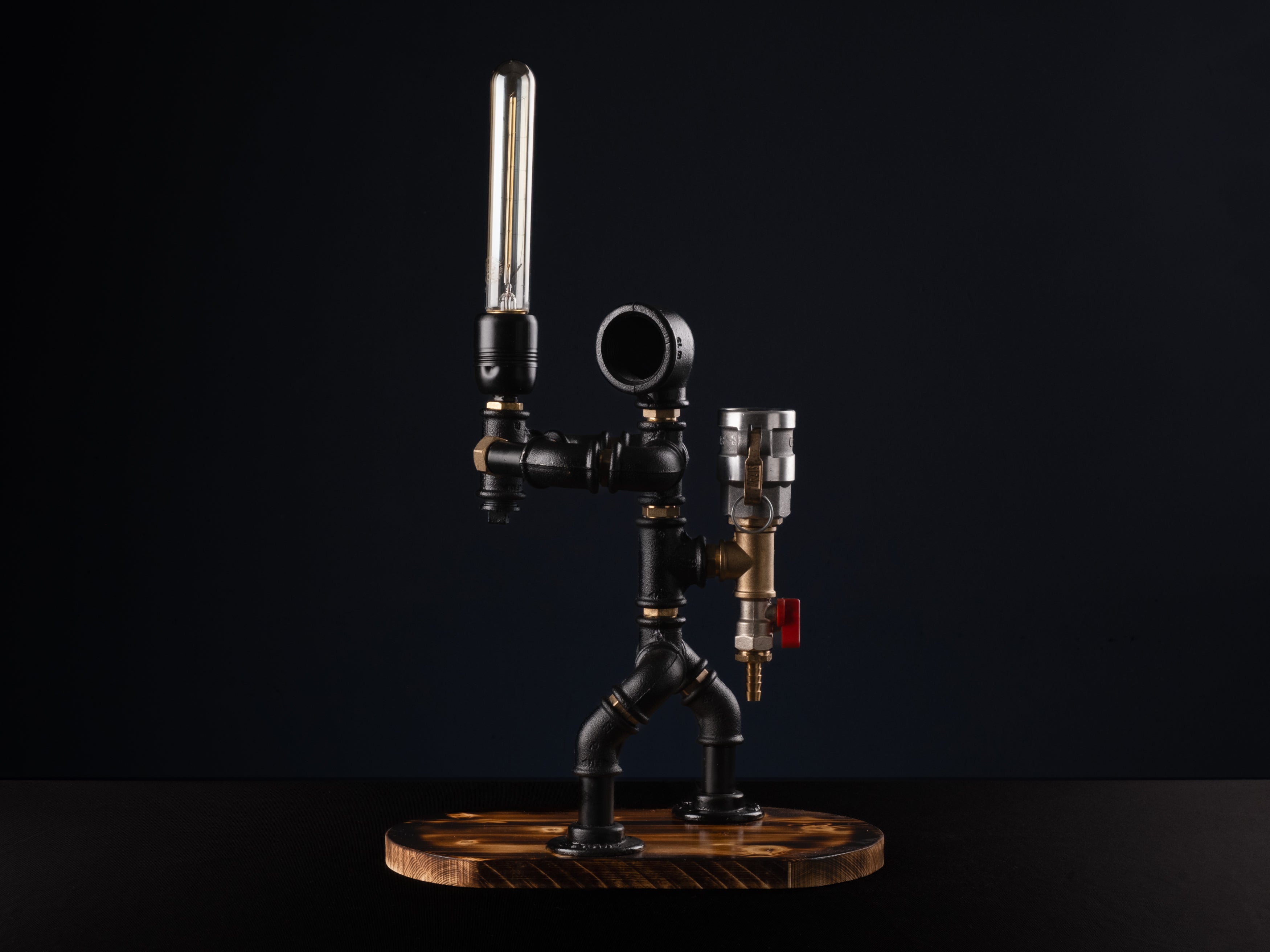 ŞÖVALYE. Lampenser İçki Çeşmesi