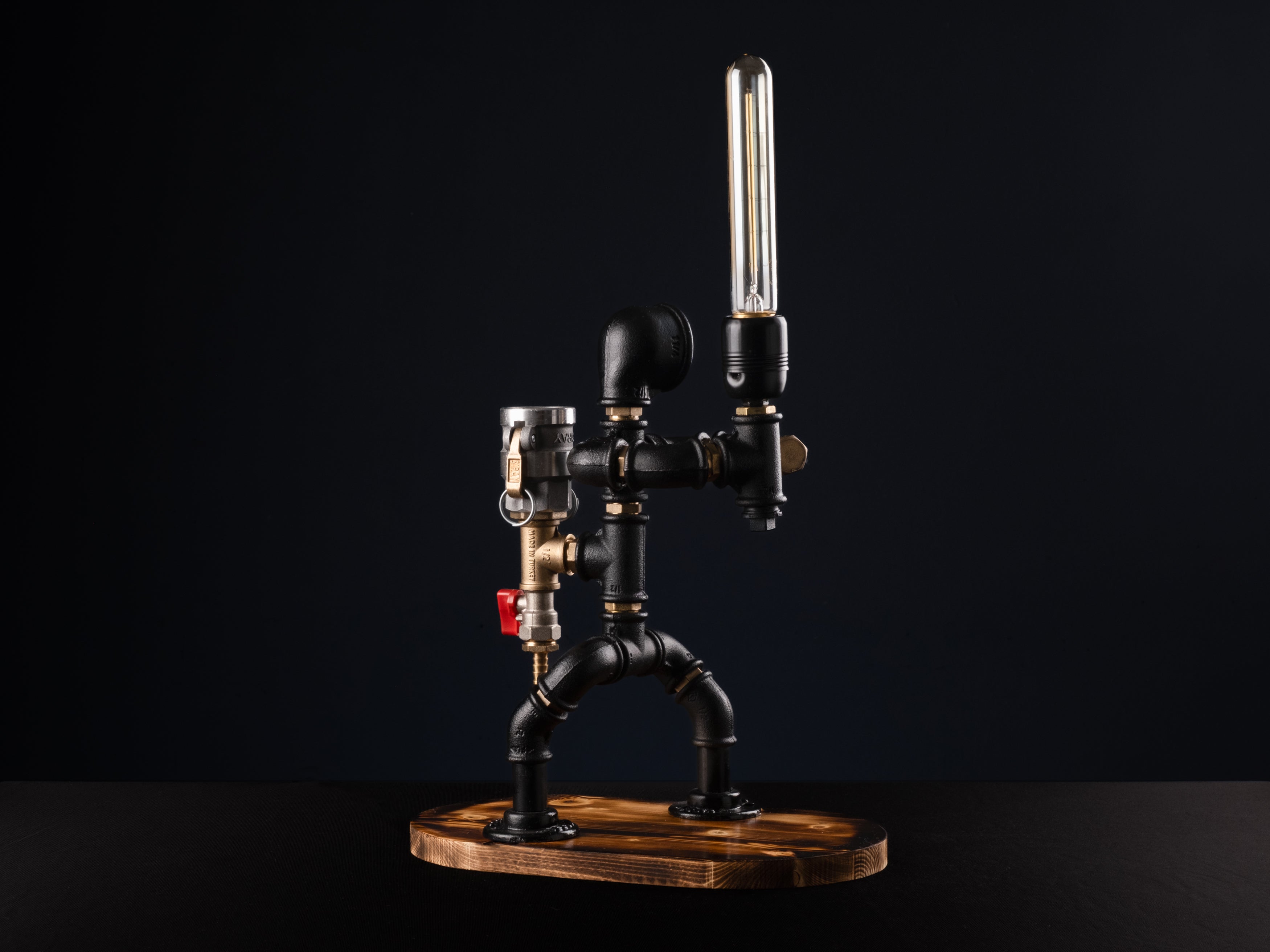 ŞÖVALYE. Lampenser İçki Çeşmesi