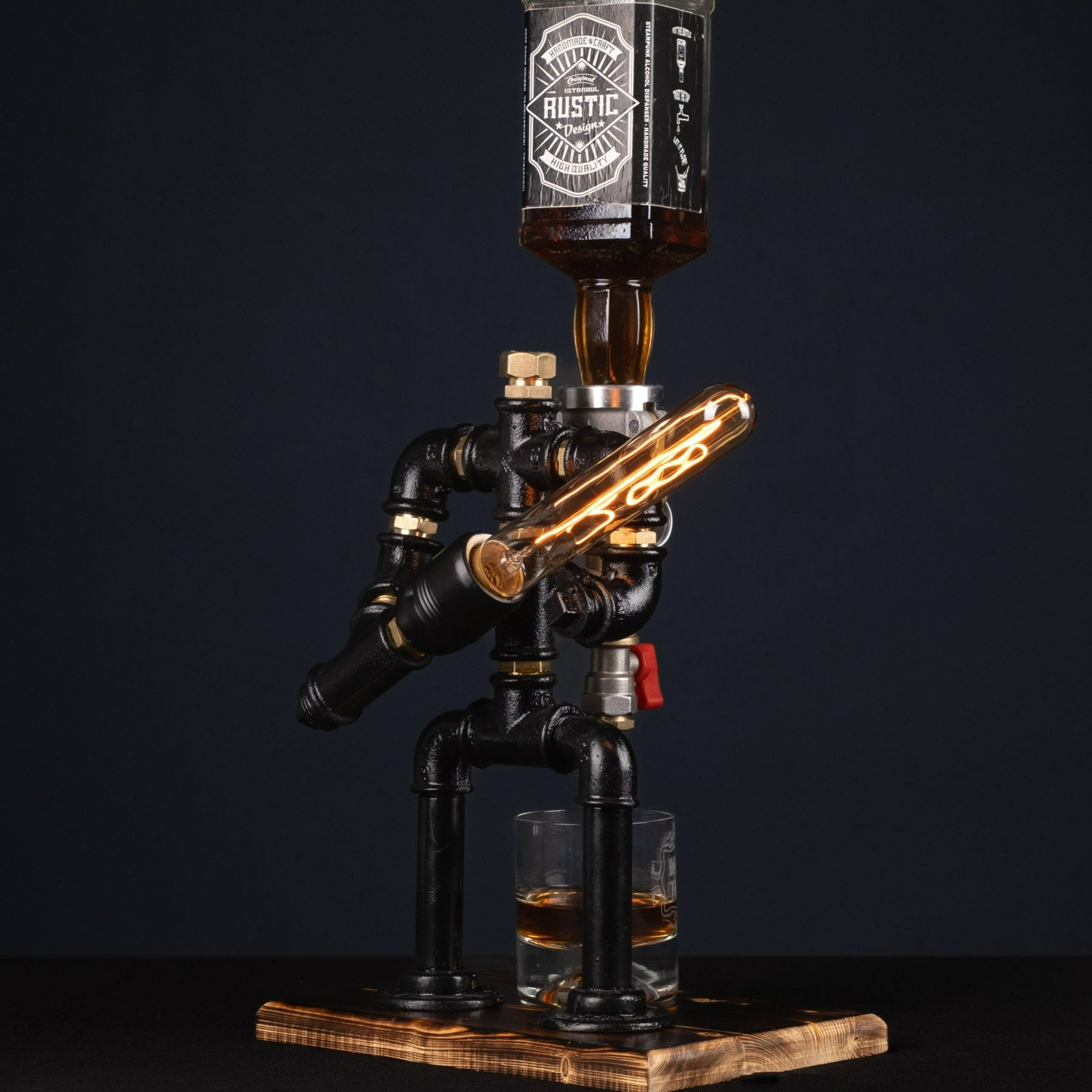 YILDIZ KATİLİ. Lampenser İçki Çeşmesi